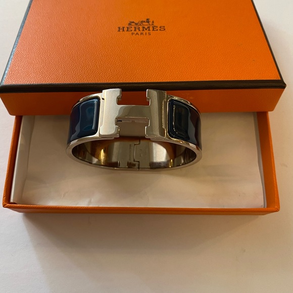 ❌SOLD❌NIB Authentic Hermès Le bracelet H - Picture 4 of 4
